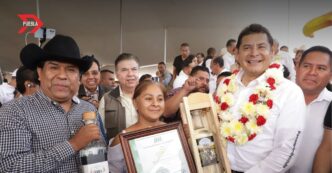 Alejandro Armenta impulsa la soberanía alimentaria con entrega de insumos agrícolasAlejandro Armenta impulsa la soberanía alimentaria con entrega de insumos agrícolas