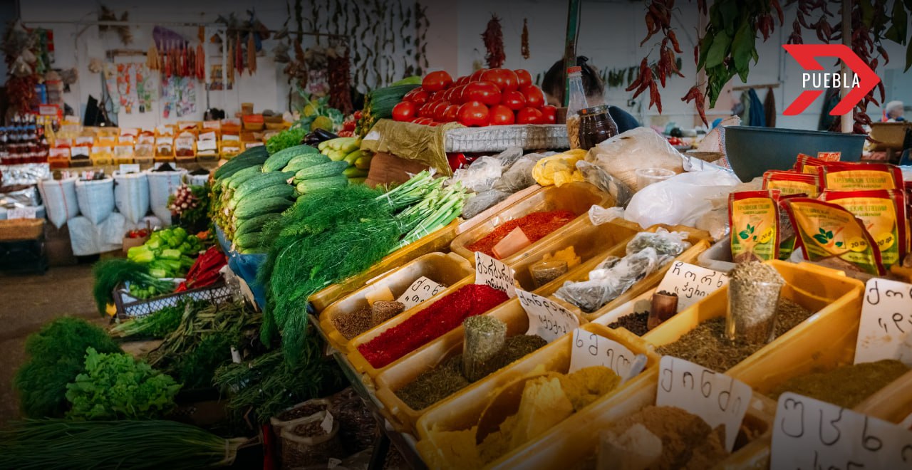 Impulsan reciclaje y compostaje en mercados municipales de Puebla con inversión estatal de 35 mdp