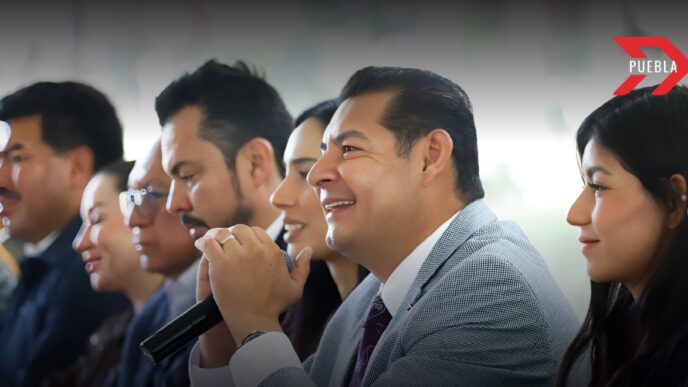 Alejandro Armenta enviará abogados para defender a migrantes en Los Ángeles