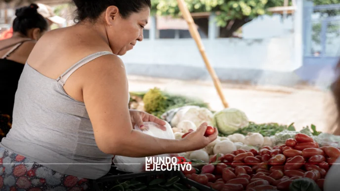 Caída de remesas impacta al sector abarrotero en Puebla