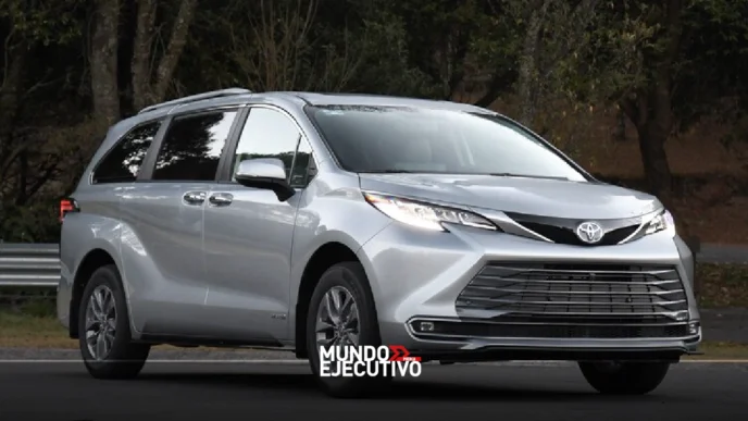 Profeco y Toyota llaman a revisión de Sienna Híbridas